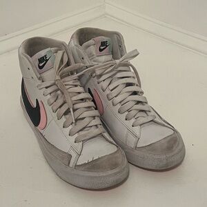 Nike Blazers Big Kid 6.5